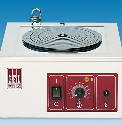 Bể ổn nhiệt cho cô quay 7L Model 1023 của hãng GFL - Đức